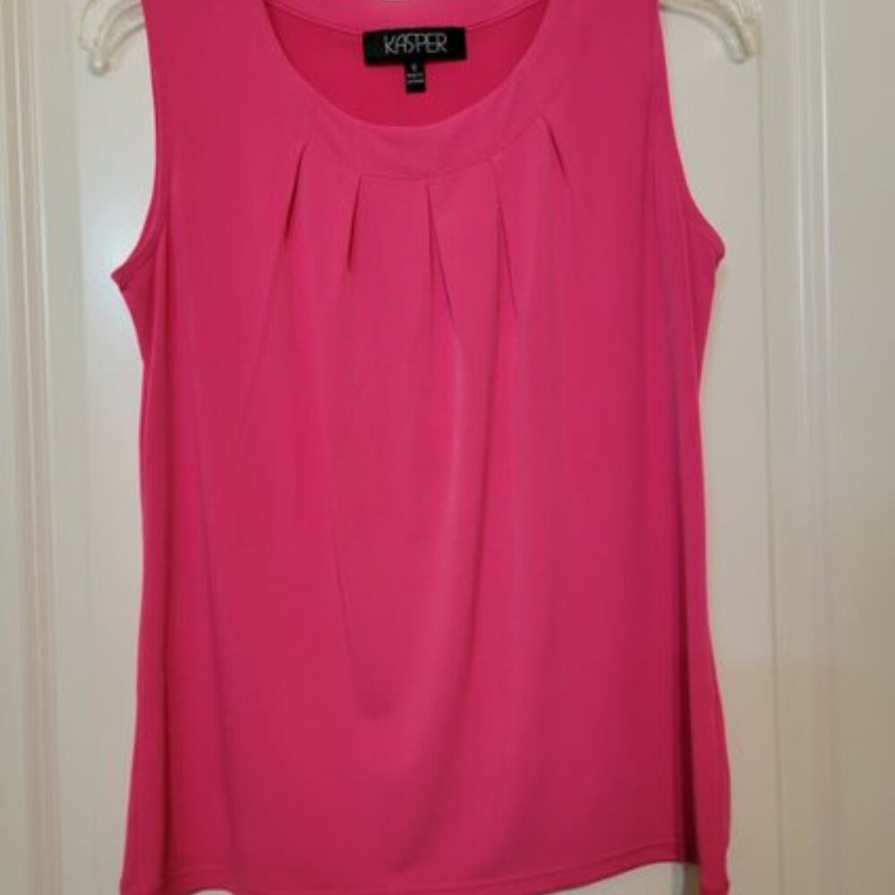 Ladies Kasper Size Small Bright Pink Top, rarely worn & like new